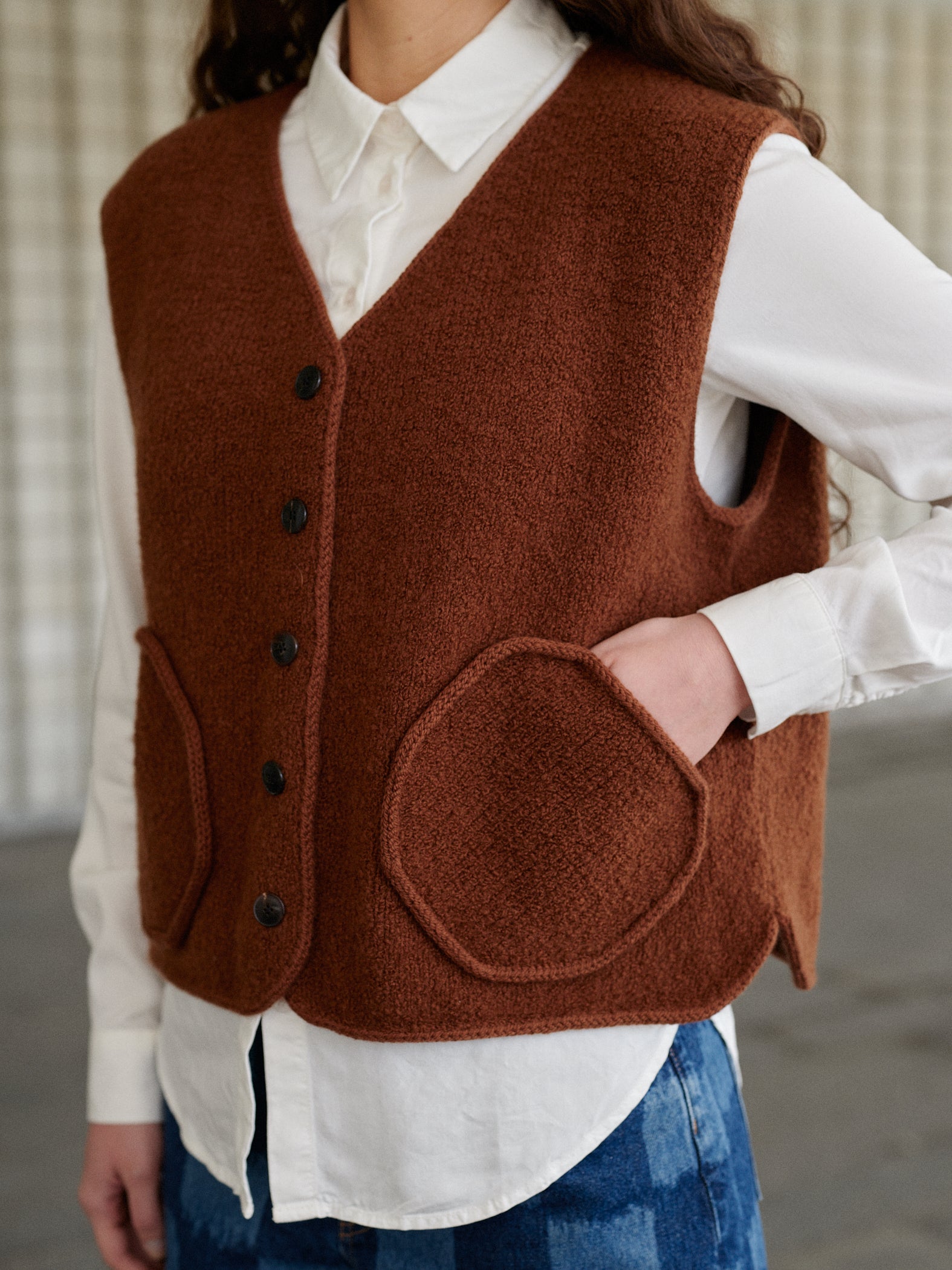 Laine 26, Crossing Paths